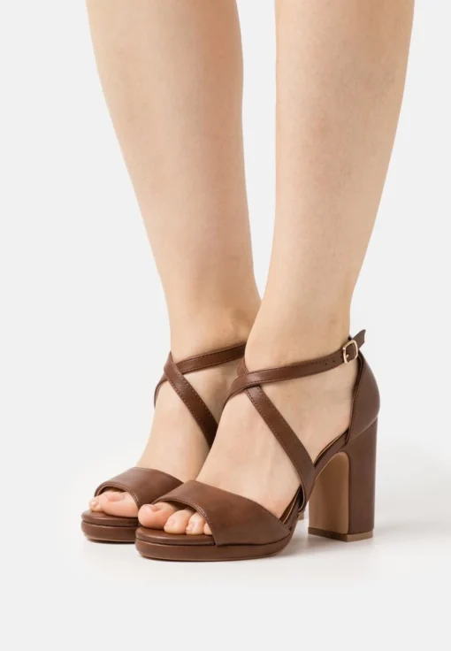 Anna Field Riemensandalette - Cognac -Bekleidungsgeschäft 2b316b87d8284437b89cb1e45a494c41