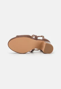 Anna Field Riemensandalette - Cognac -Bekleidungsgeschäft a1ba4b2845bb400fa21745c60411fa0a